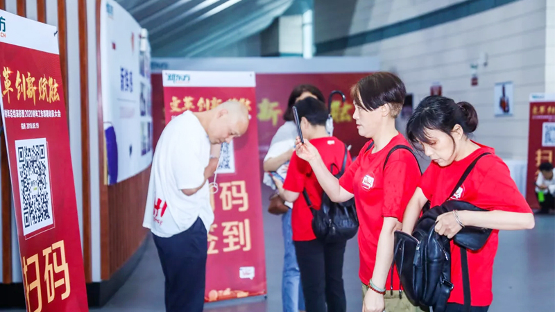 ���h��ӈ�(zh��)���փԺ���ģ�K�����h��ӬF(xi��n)����ô������