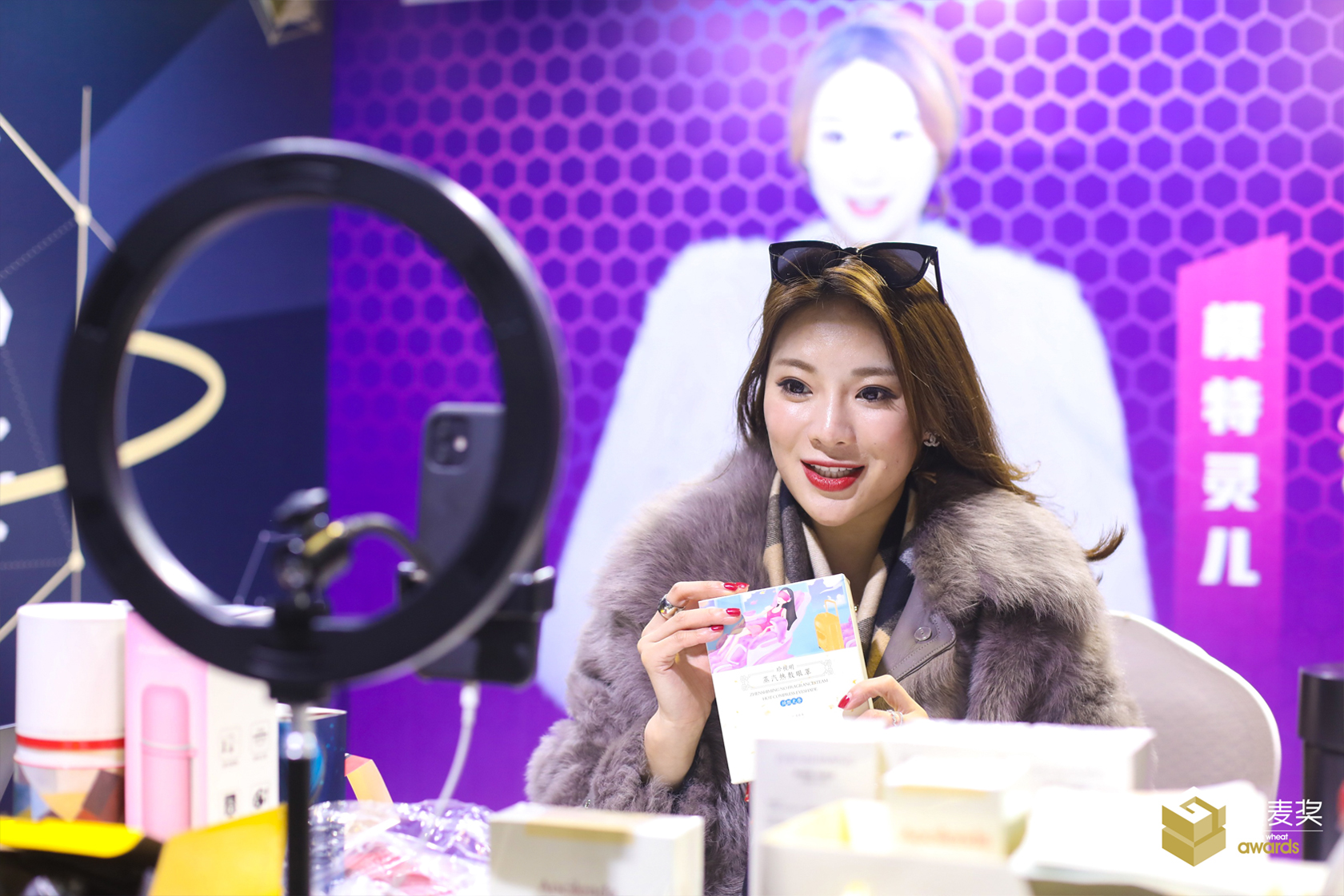 �Ԍ�ֱ����؛����ģ���`�����F(xi��n)��(ch��ng)ֱ��