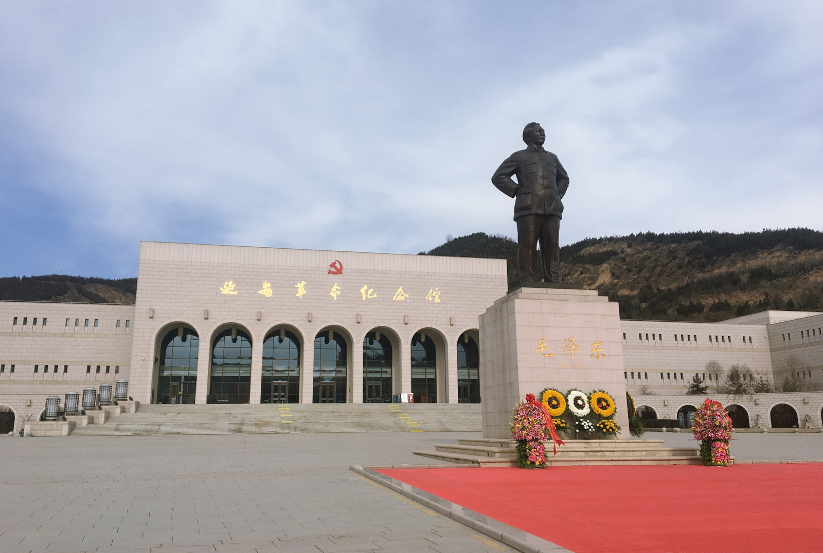 �Ӱ������o���^