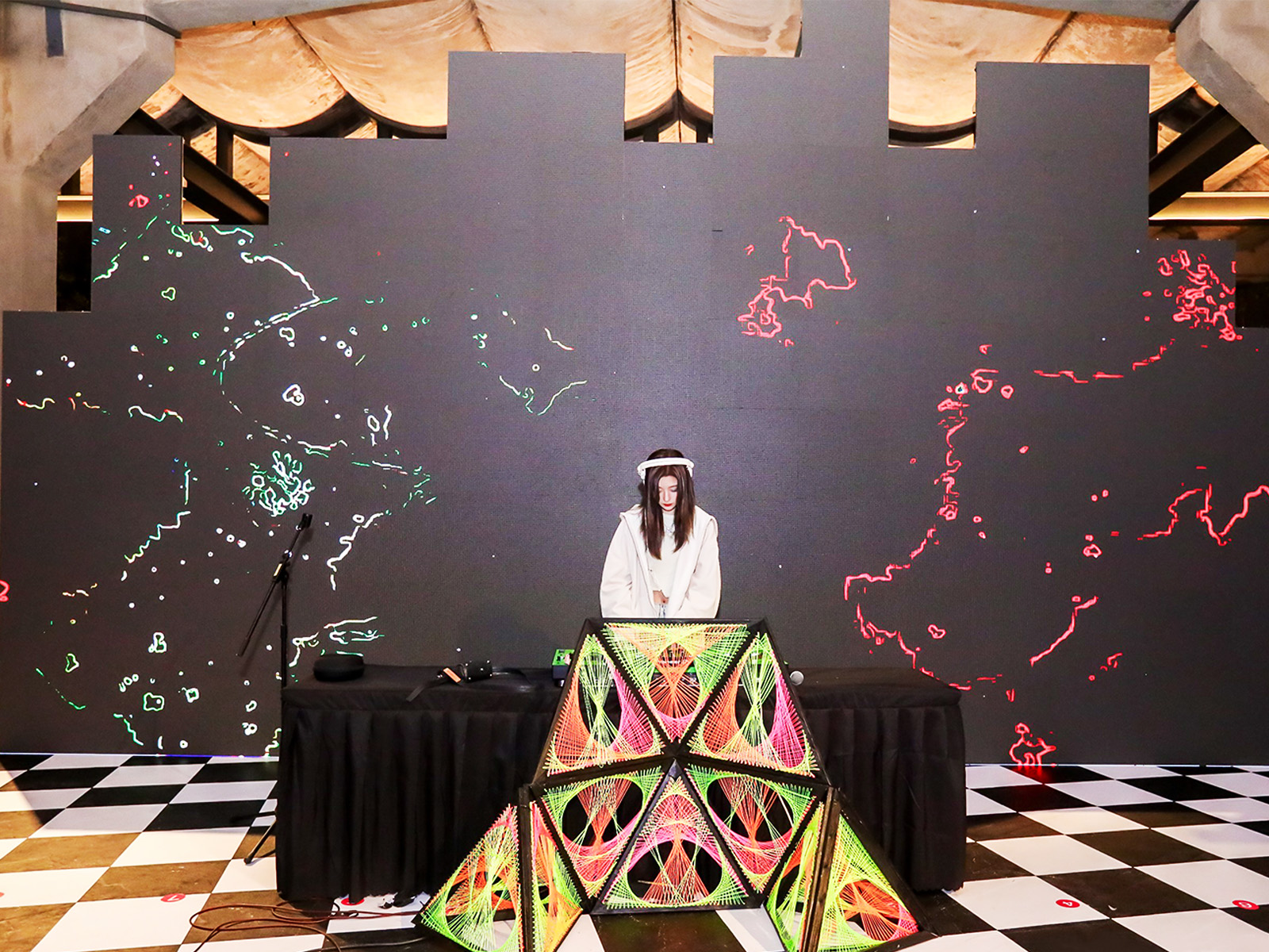 ��ӬF(xi��n)���OӋ����