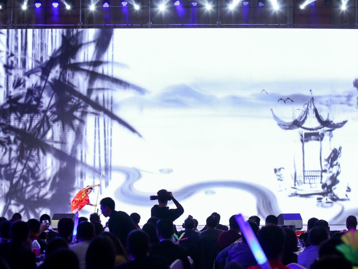 ������ʱ��ݹ�(ji��)Ŀ�Ĕz